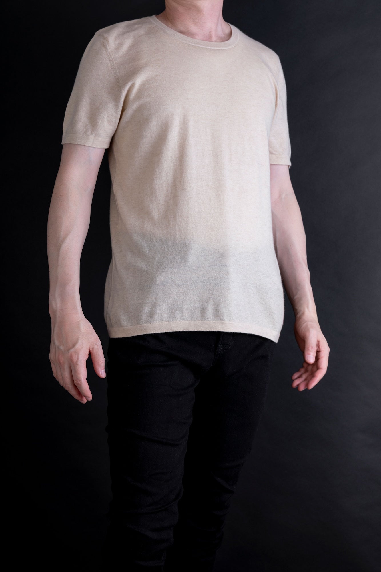 Cashmere V-neck T-shirt / White (01)
