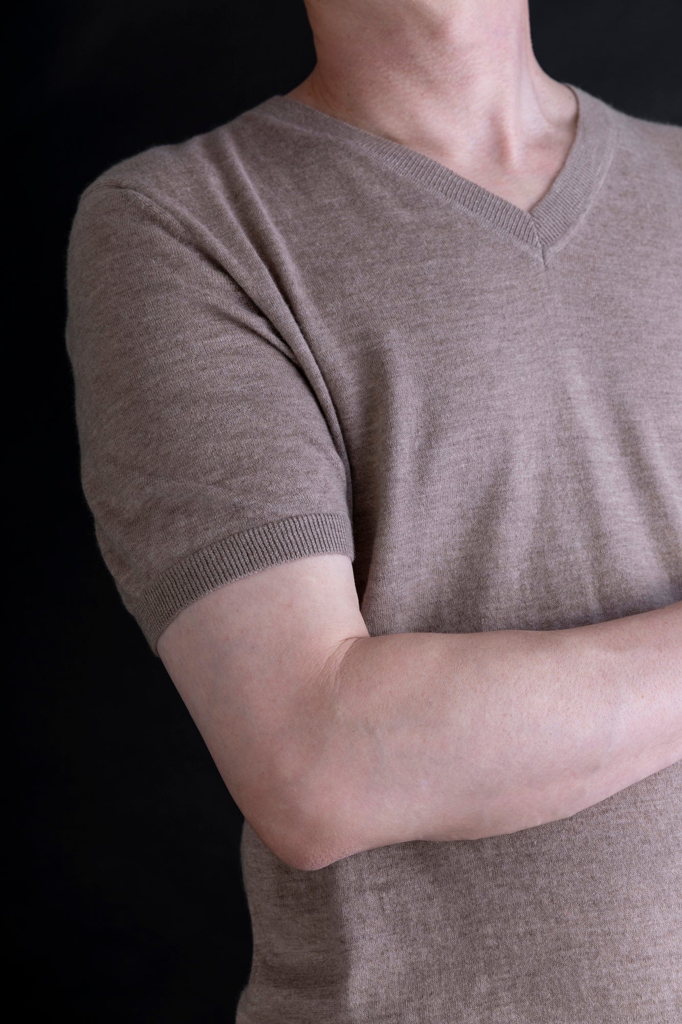 Cashmere V-neck T-shirt / White (01)